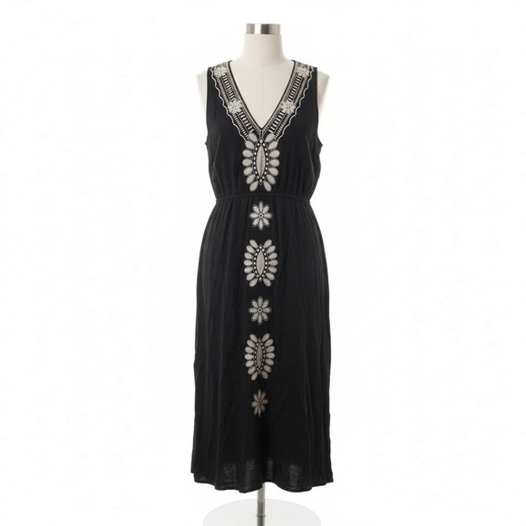THML Dresses & Skirts - THML Maxi Black Embroidered Dress Size Medium Anthropologie Viscose EUC